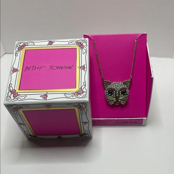 Betsey Johnson Vintage Gold Tone Cat Necklace with Faux Pearls and Rhinestones - Picture 7 of 9